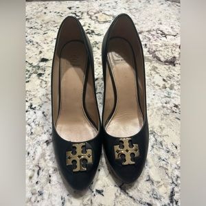 Tory Burch wedges